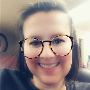 Meet your Posher, Ashlee